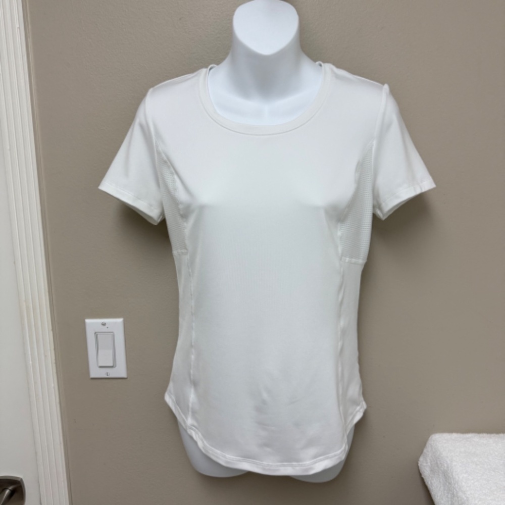 Women's FILA White Active T-Shirt Short Sleeves Rounded Hem Size XS